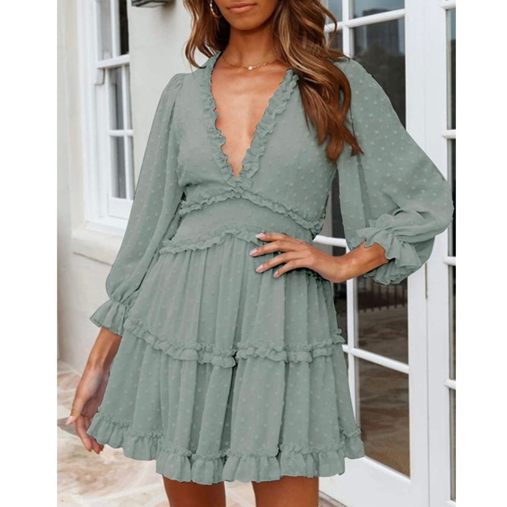 ✦NWT Ruffled Emerald Dress✦